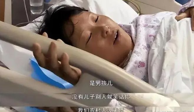 双双离世：哥嫂接手拒领养咬牙带10娃！龙8国际龙8网站江西夫妻狂生8个孩子后(图4)